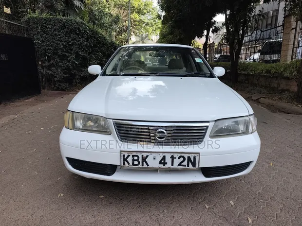 Nissan Sunny FB15 2003 - 1