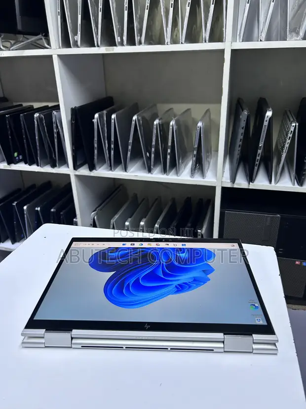 HP EliteBook 830 G9 Laptop 16GB RAM, 512GB SSD - 1