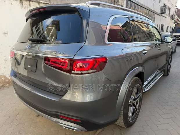 Mercedes-Benz GLS 400d 2021 Nyeusi - 1