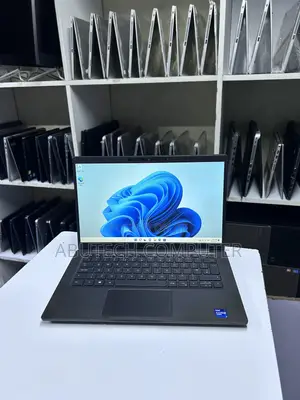Dell Latitude 7320 Laptop: Core i7, 16GB RAM, 512GB SSD