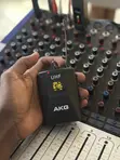 4-in-1 Wireless Lavalier Microphone System - 2