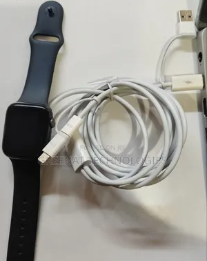 6-in-1 Apple Watch & iPhone Charging Cable 1.5M