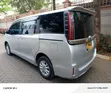 Toyota Noah 2019 Hybrid - 2
