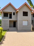 Nyumba ya Vyumba 8 vya Kulala Kadeya, Oluulua Inauzwa - 2