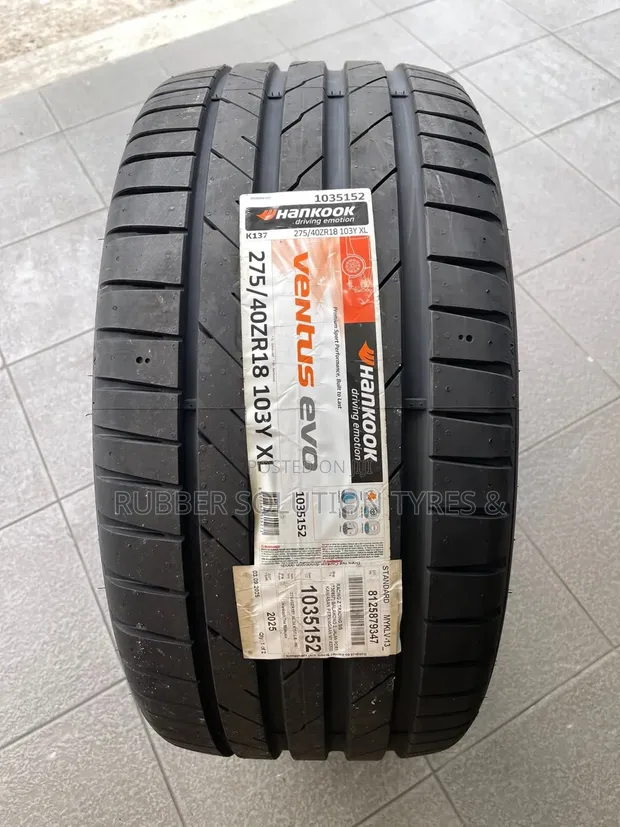 Hankook Ventus Evo 275/40 R18 103Y XL Tyres - 1