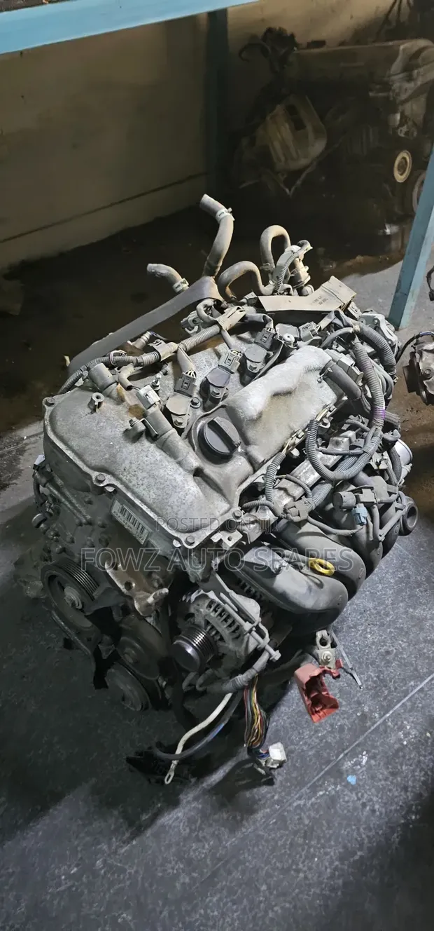 2ZR Toyota Noah/Voxy Complete Engine (Valvetronic) - 1