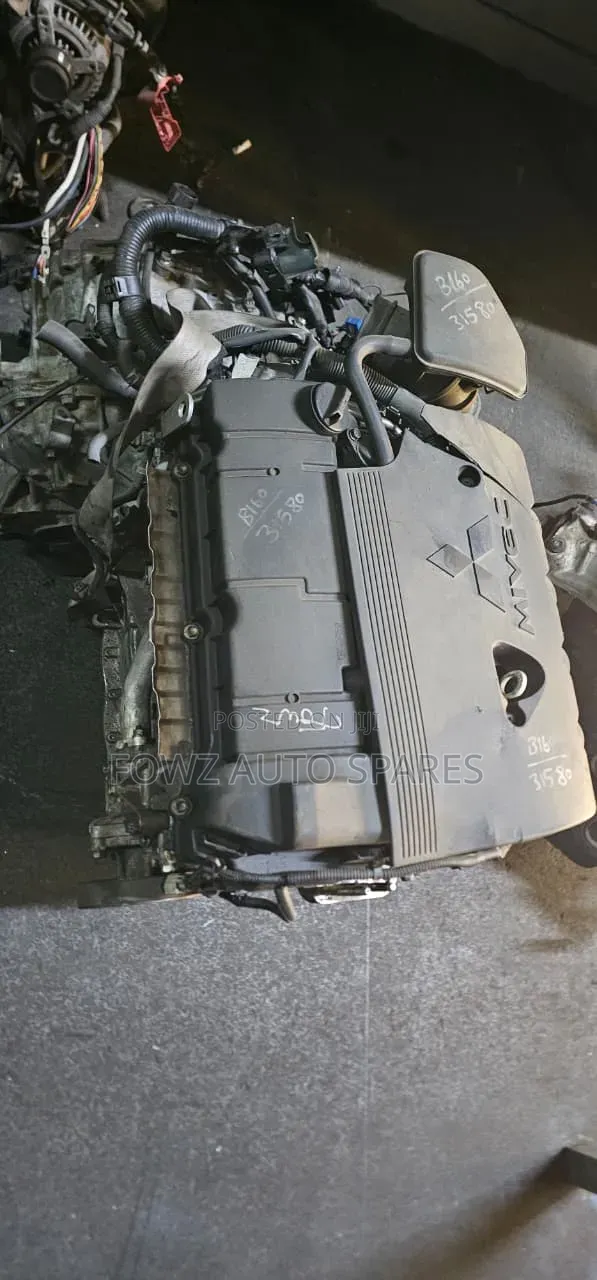 Mitsubishi 4B12 Complete Engine - 1