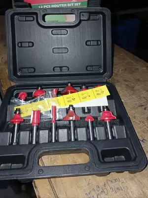 12-Piece Carbide-Tipped Router Bit Set