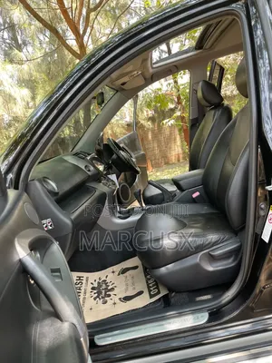 Toyota RAV4 2009 XTR Black