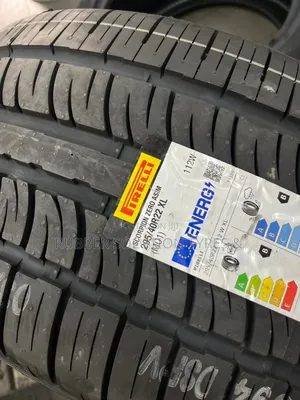 295/40 R22 Pirelli Scorpion Zero XL 122W Tyres