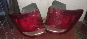Toyota Fortuner 2002-2004 Tail Light