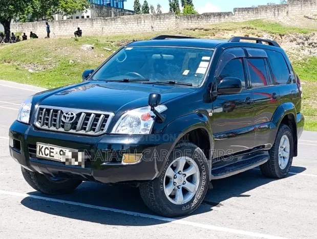 Toyota Land Cruiser Prado 2009 Black - 1