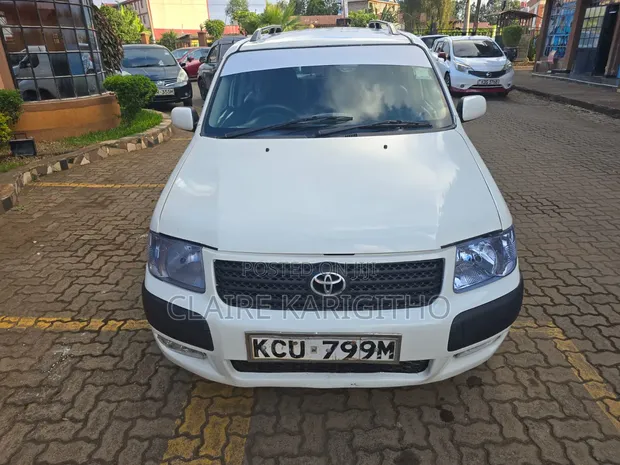 Toyota Succeed 2012 White - 1