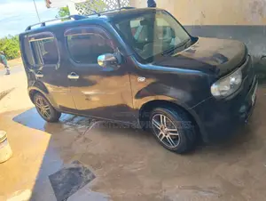 Nissan Cube Krom 2009 Nyeusi