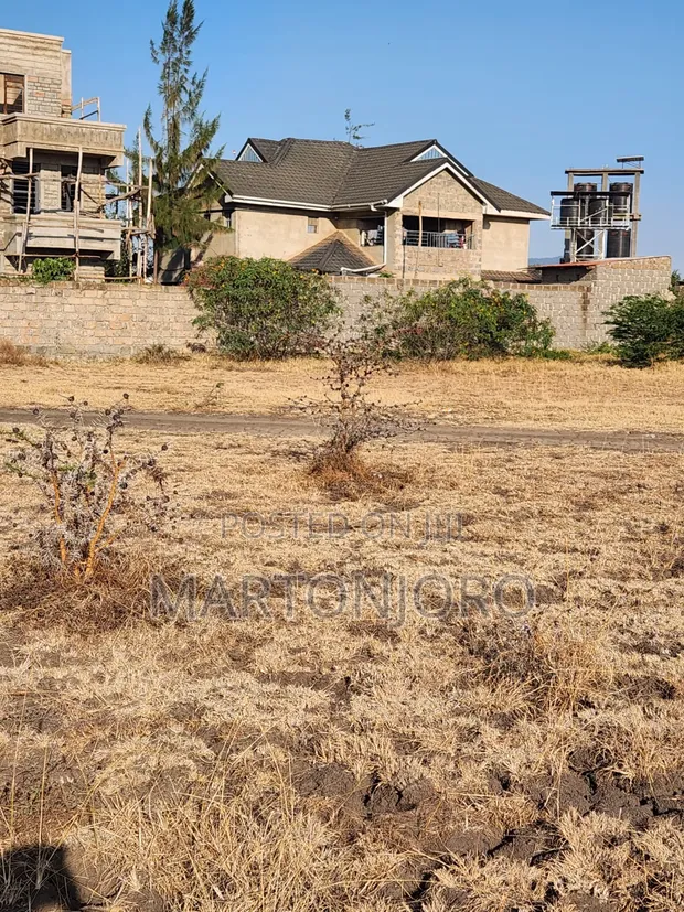 Shamba la Eka 100x100 Makazi Thika - 1