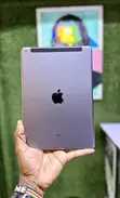 Apple iPad 10.2 (2021) 64GB Gray - 2