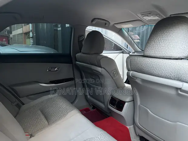 Toyota Crown 2012 Black - 1