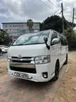 Toyota HiAce 2015 Super GL - 2