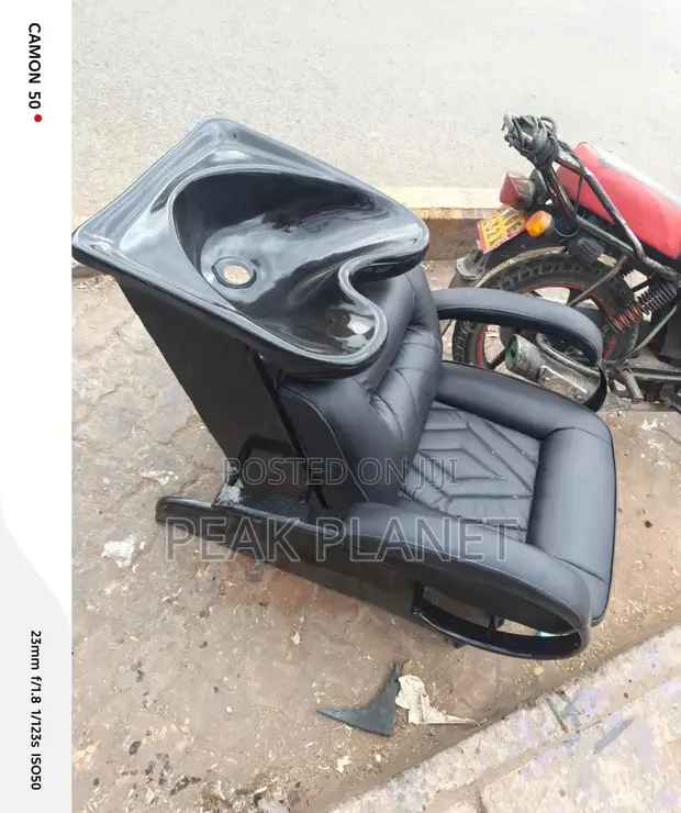 Professional Salon Shampoo Chair - 1