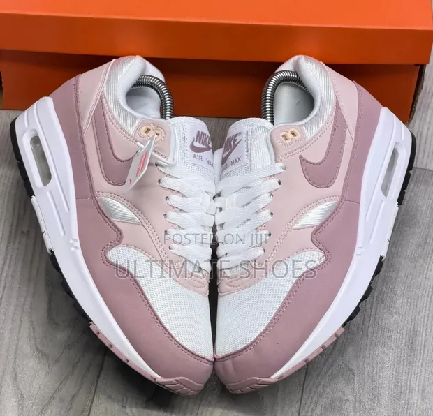 Nike Air Max 1 Ultra Sneakers - 1