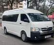 Toyota HiAce Commuter 2013 Nyeupe - 2