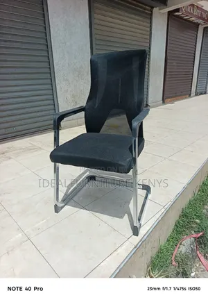 Boss Office Products Task Chair - Brand New