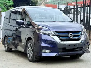 Nissan Serena e-POWER 2019 Blue