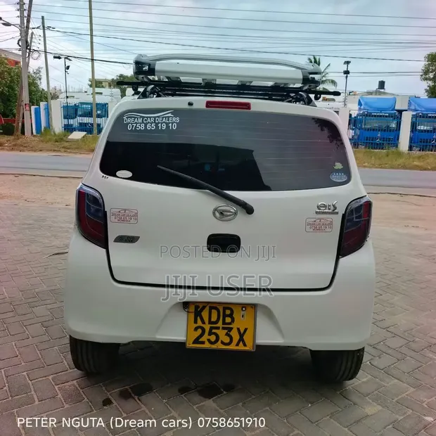 Daihatsu Mira 2013 White - 1