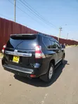 Toyota Land Cruiser Prado 2013 Black - 2