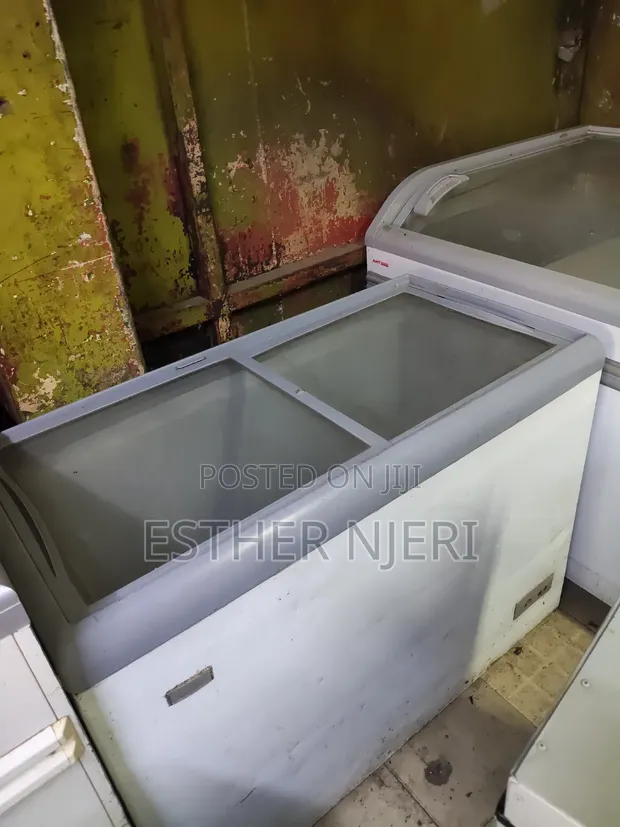Premier 250L Display Chest Freezer Fridge - Used - 1