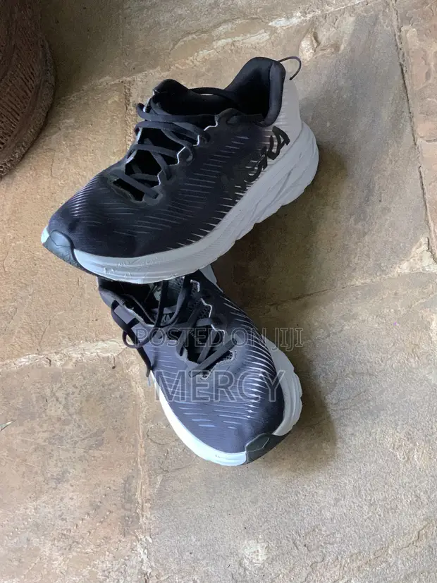 Hoka Rincon 3 Men's Size 11 UK (Slightly Used) - 1