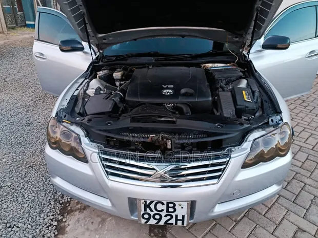 Toyota Mark X 2008 Silver - 1
