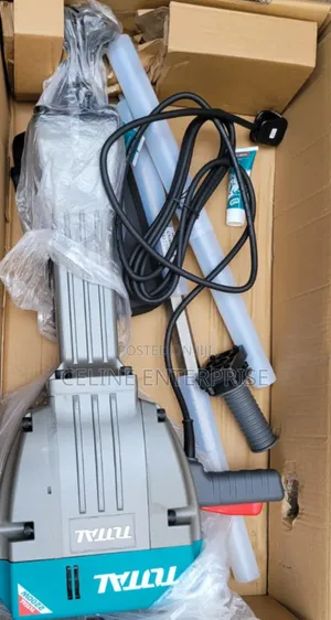 TOTAL 30kg Demolition Hammer - Heavy-Duty Concrete Breaker