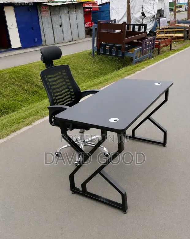 Boss Office Products Home Office Desk Set - 1