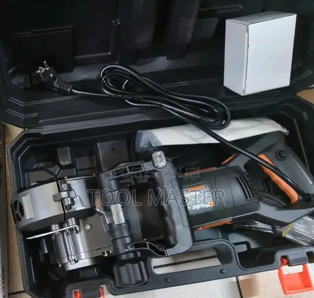 Kzubr 2800W Electric Wall Chaser - 1