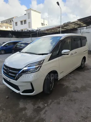 Nissan Serena e-POWER 2019 White