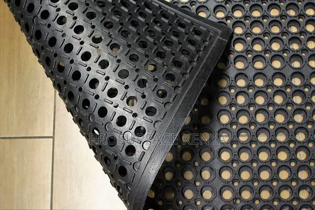 Heavy Duty Outdoor/Indoor Ramp Mat 80x120cm - 1