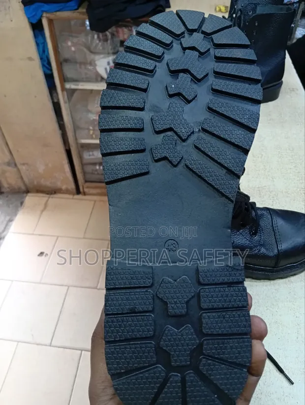 Security Boots - Brand New - 1