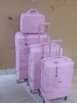 4-in-1 Luxurious Unbreakable Suitcase Set - 2