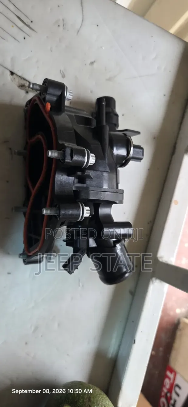 Coolant Thermostat for Mercedes-Benz M282 Engine - 1