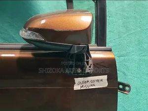 Toyota Spade NCP141 Front Right Door Assembly (2013)