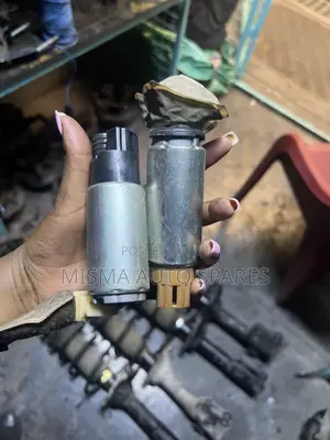 Toyota Fuel Pump (Small & Big Pin)