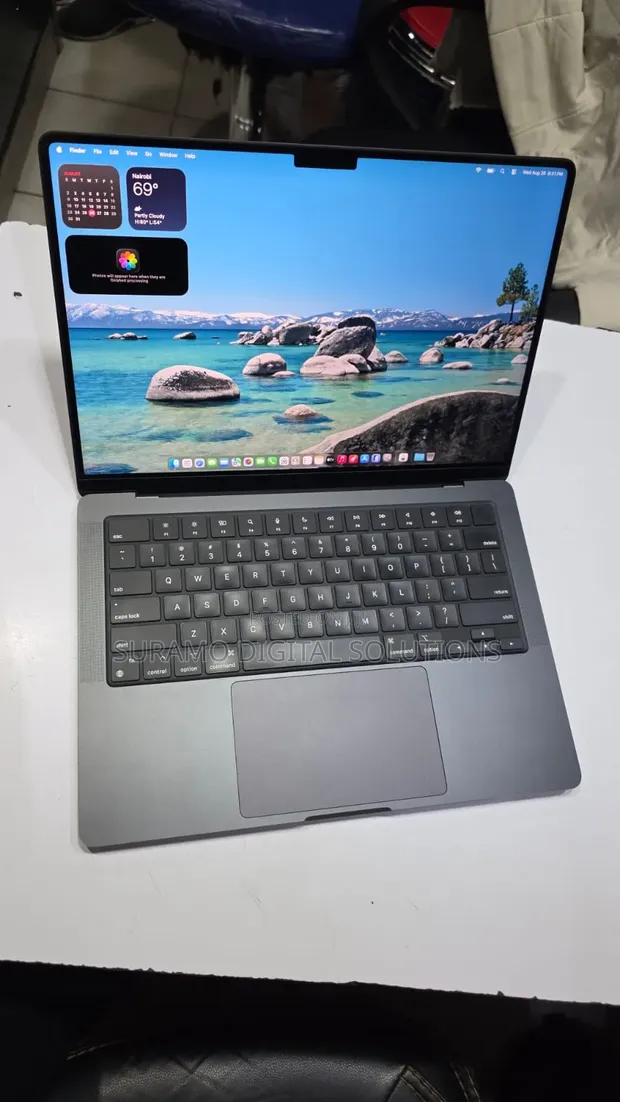 Apple MacBook Pro 2024 M4 16GB RAM 512GB SSD - 1