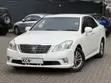 Toyota Crown 2010 White - 5