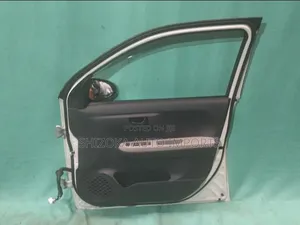 Toyota Passo M700A Right Front Door Assembly (2022)