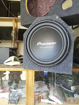 Pioneer 1500W Single Coil Subwoofer