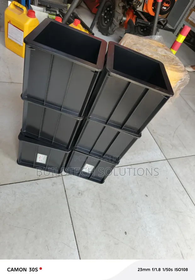 Plastic Concrete Test Cube Moulds - 1