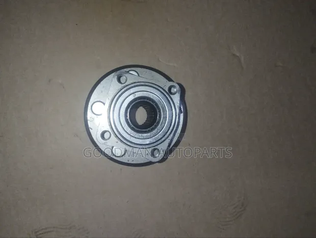 Toyota Premio 4WD Rear Hub - Brand New - 1