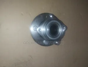 Toyota Corolla Fielder 4WD Rear Hub - Brand New