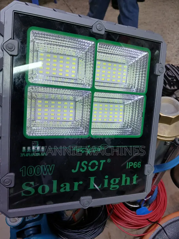 100W JSOT Solar Floodlight - 1